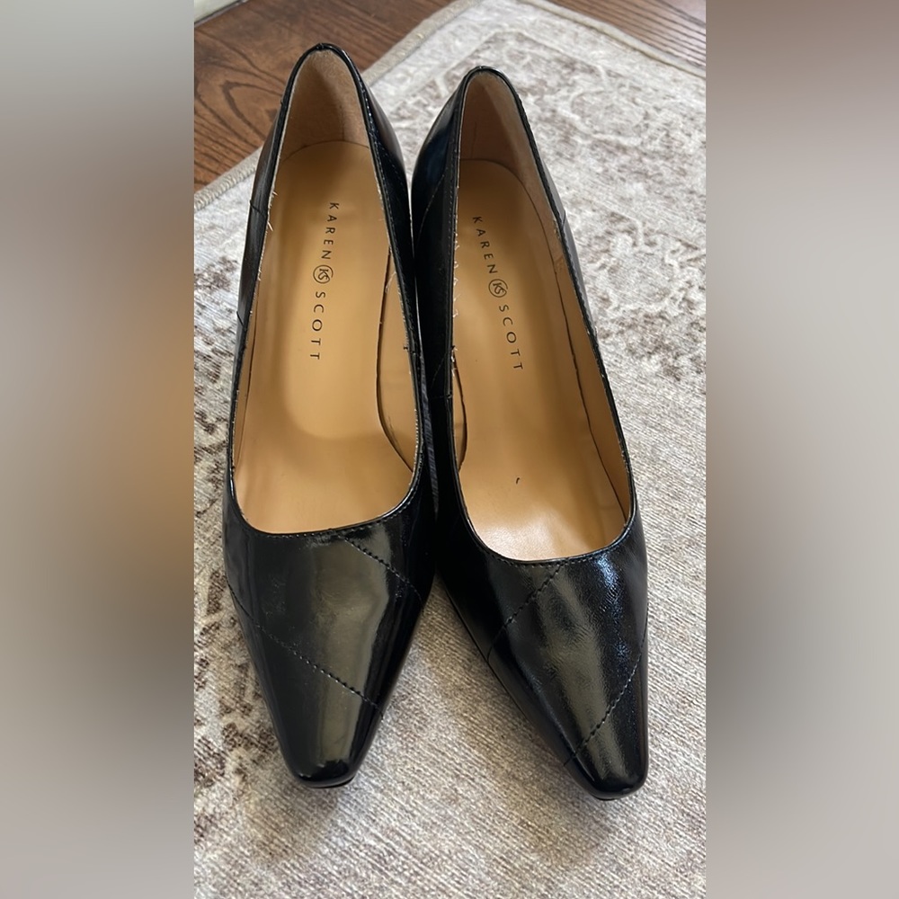 Karen Scott heels